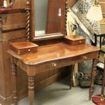 825 8258 DRESSING TABLE